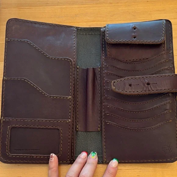 Saddleback Chestnut Brown Big Leather Wallet - Picture 6 of 8